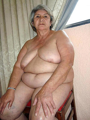 old chubby granny love posing nude