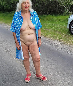 porn pics of beautiful horny grandmother