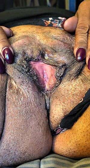 granny pussy posing shorn