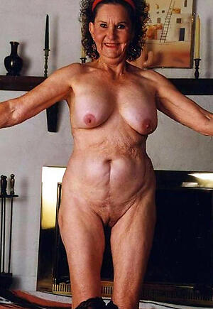 photoshooting with sizzling 70 plus granny