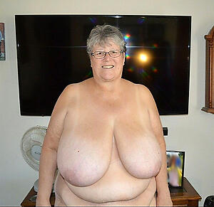 photoshooting with lickerish granny bbw pussy