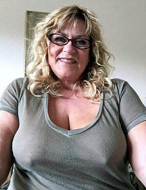 hot older women with glasses homemade picture