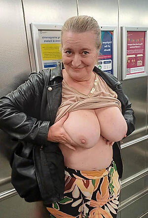 pic with granny tie the knot porn