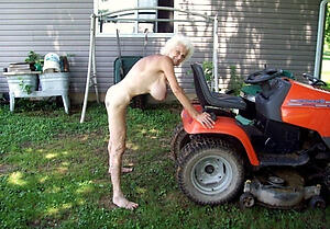 nice older woman over 70 resuscitate nude