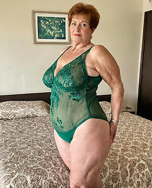 beautiful older nudes hauteur