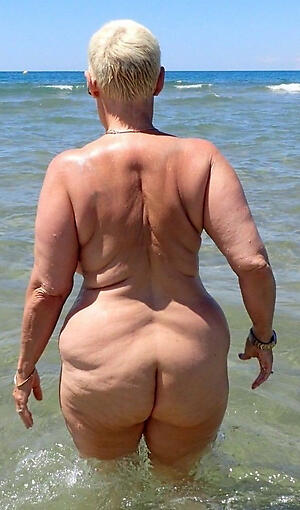 amazing granny with big butt porn